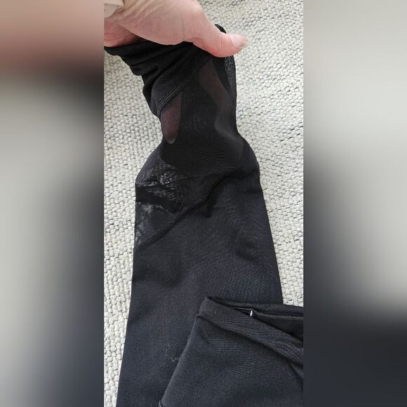 Victoria secret sport leggings - Picture 4 of 5